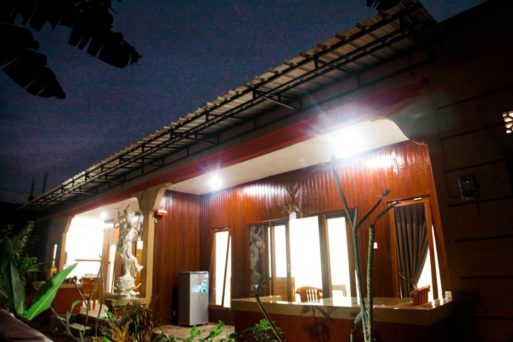 Canang Sari House Убуд Екстер'єр фото